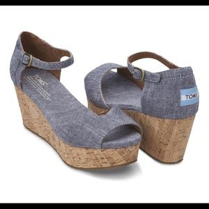 Toms chambray heeled wedge:::Hello Springtime 🦋